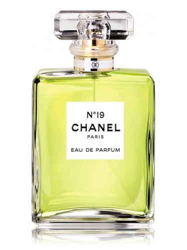 N°19 Eau de Toilette